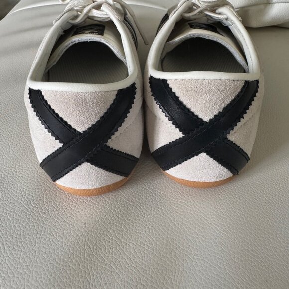 New Adidas Tokyo sneakers size 7.5 - Picture 4 of 9